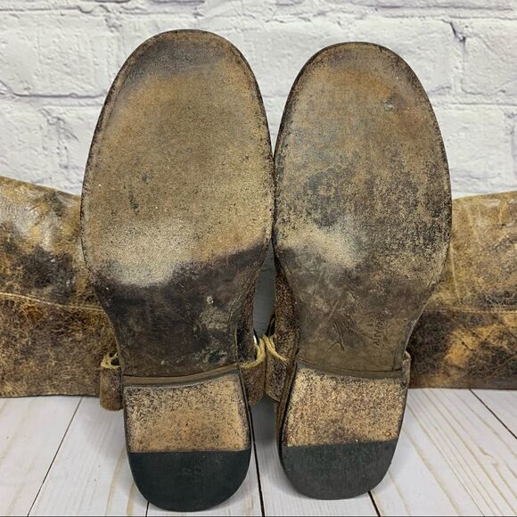 FRYE Phillip studded harness tall boots in chocolate glazed vintage leather - Picture 15 of 16